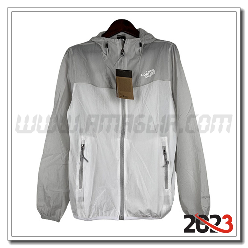 Giacca A Vento The North Face Grigio Chiaro 2023 2024 -02
