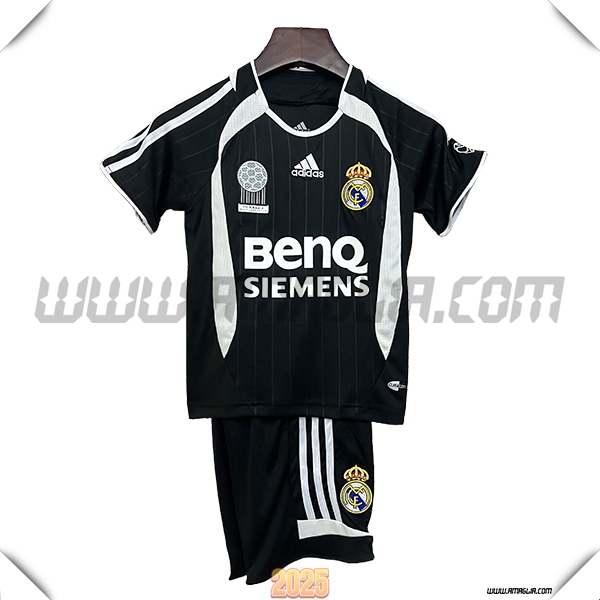 Seconda Maglia Retro Real Madrid 2006/2007 Nero/Bianco
